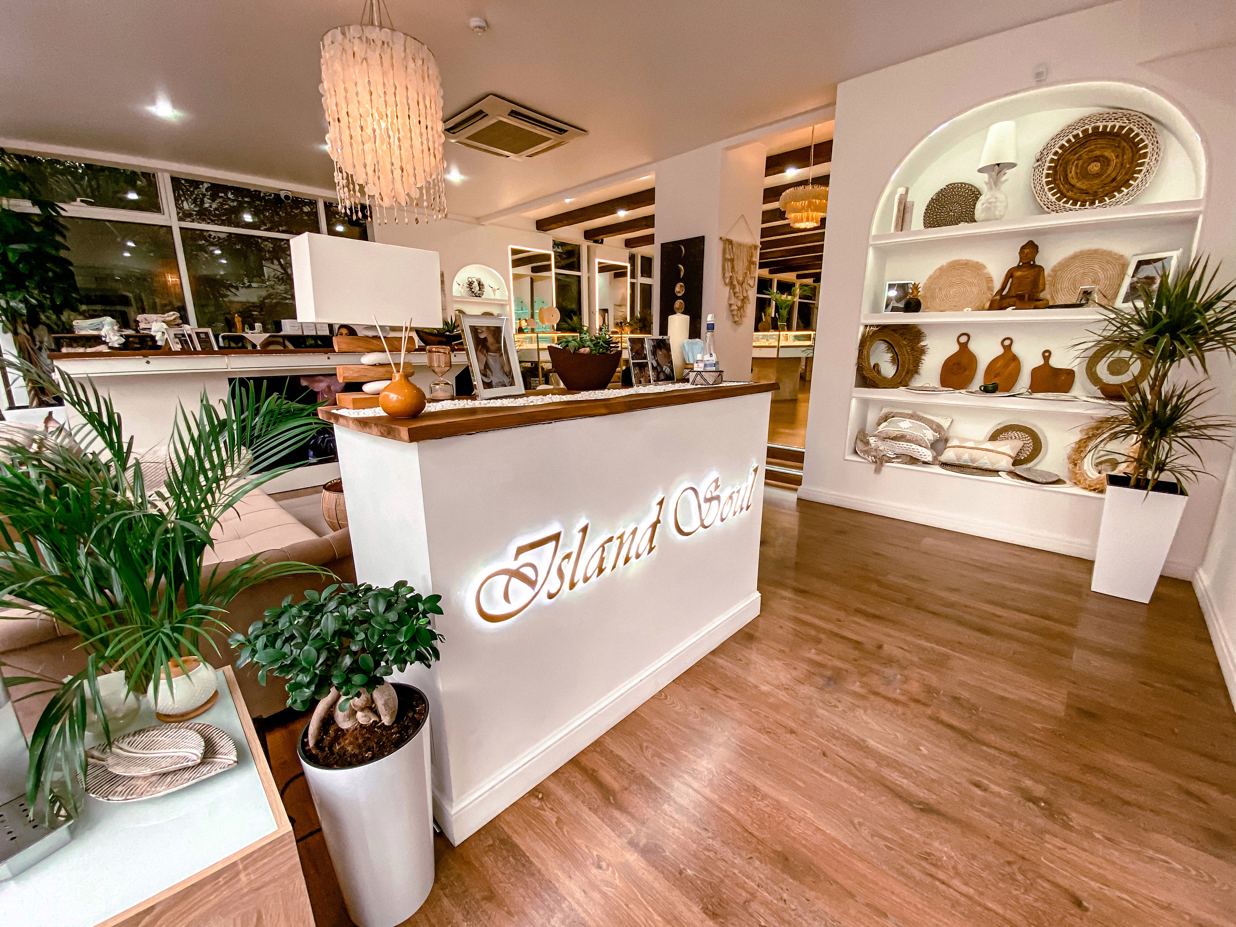 Бутик на Парковой